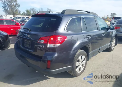 2011 Subaru Outback 3.6R Limited z USA, uszkodzony, nr VIN 4S4BRDJC0B2410847
